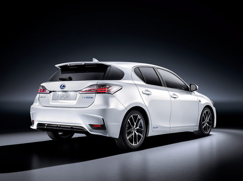 ct 200h image 024 790 590