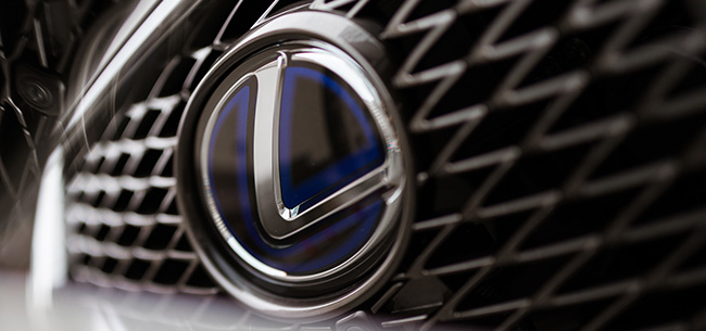 Bollo Lexus NX 300h 13