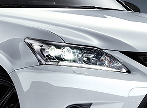CT200h BusinessEdition Features LEDHeadlights