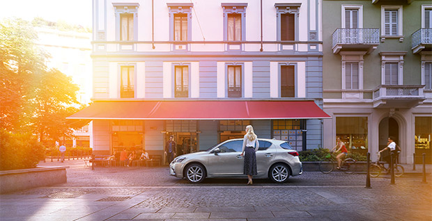 Lexus met 2 Europese premières naar de IAA Lexus met 2 Europese premières naar de IAA