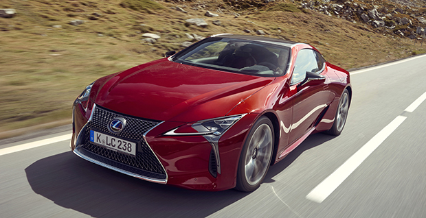 Lexus met 2 Europese premières naar de IAA Lexus met 2 Europese premières naar de IAA