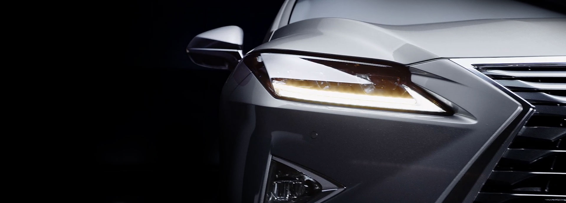 Lexus - Modele hibride | Maşini noi şi de ocazie