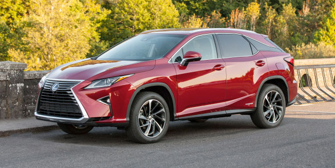 Röd Lexus RX 450h