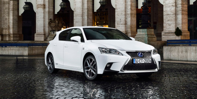 Vit Lexus CT 200h F SPORT