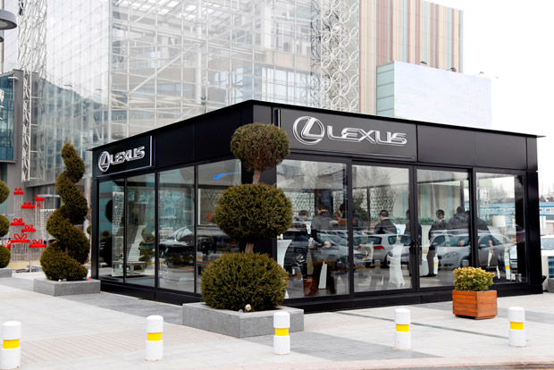 Lexus Showroom Ankara 03