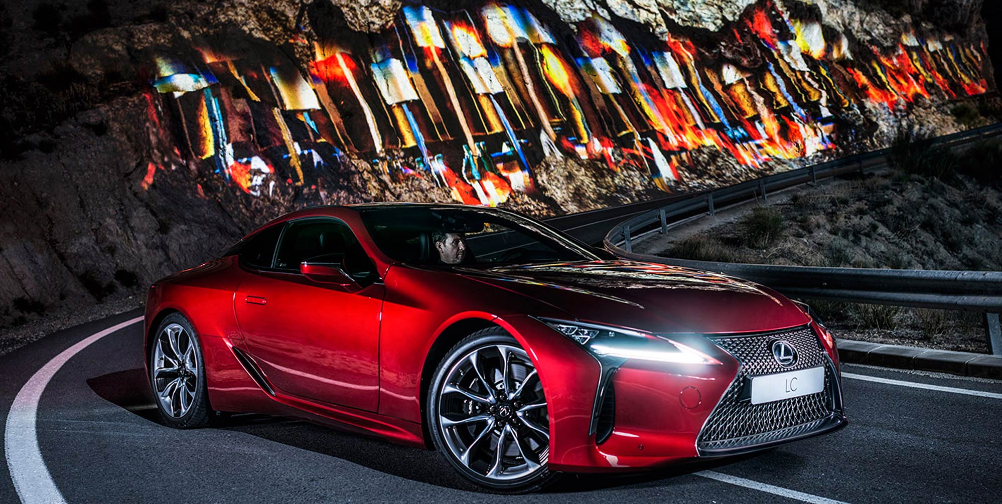 lexusun super couplesi lc500 1