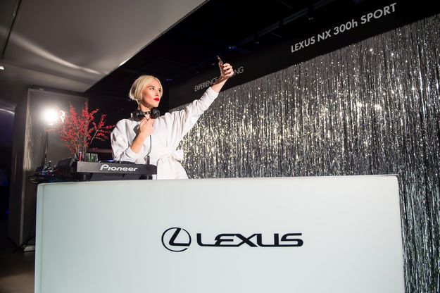 Подія «The Year of Amazing» від Lexus
