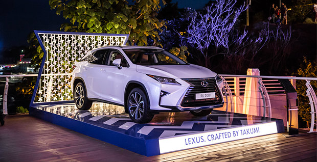 Lexus RX 200t на «JetSetter Space Party» в Одесі