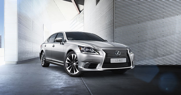 Новий седан представницького класу Lexus LS